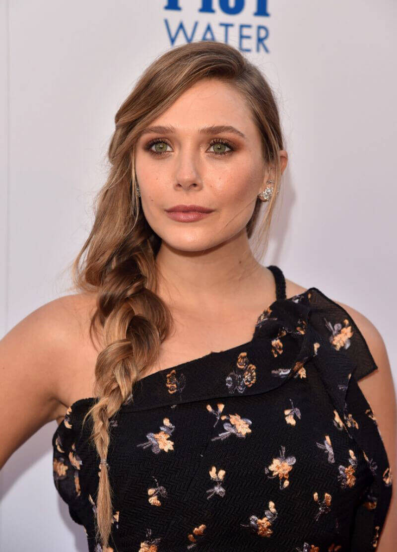 Elizabeth Olsen Stills at Wind River Photocall in Los Angeles