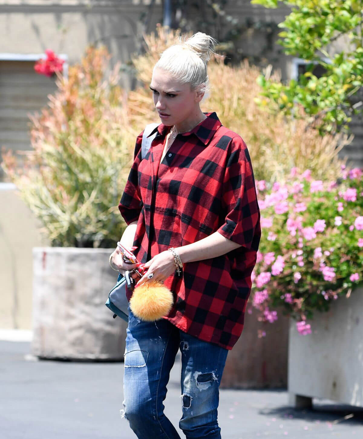Gwen Stefani Stills Out in Los Angeles