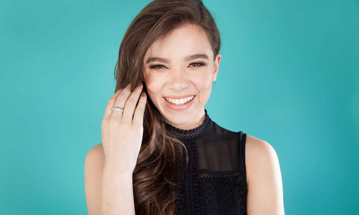 Hailee Steinfeld Photoshoot for The Guardian Magazine, July 2017