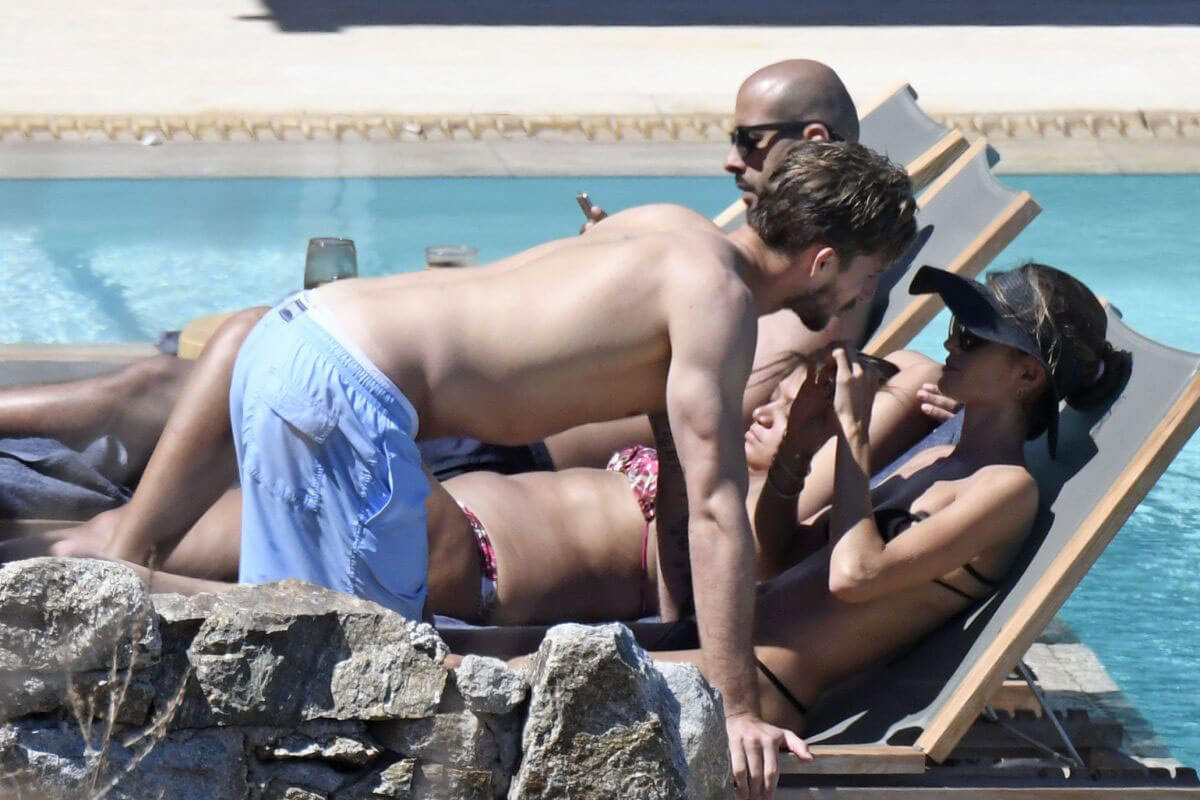 Izabel Goulart and Kevin Trapp Stills on Holiday in Mykonos