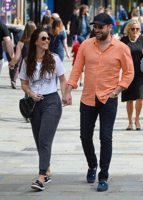 Jennifer Metcalfe Stills Out Shopping in Newcastle 5