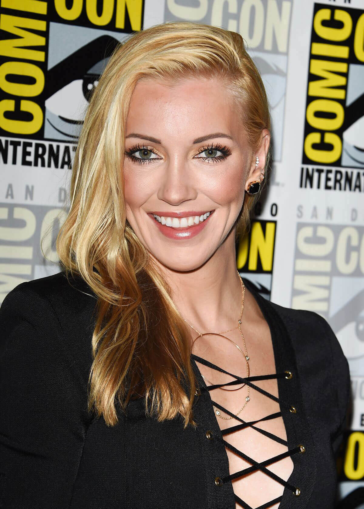 Katie Cassidy Stills at Arrow Press Line at Comic-con in San Diego