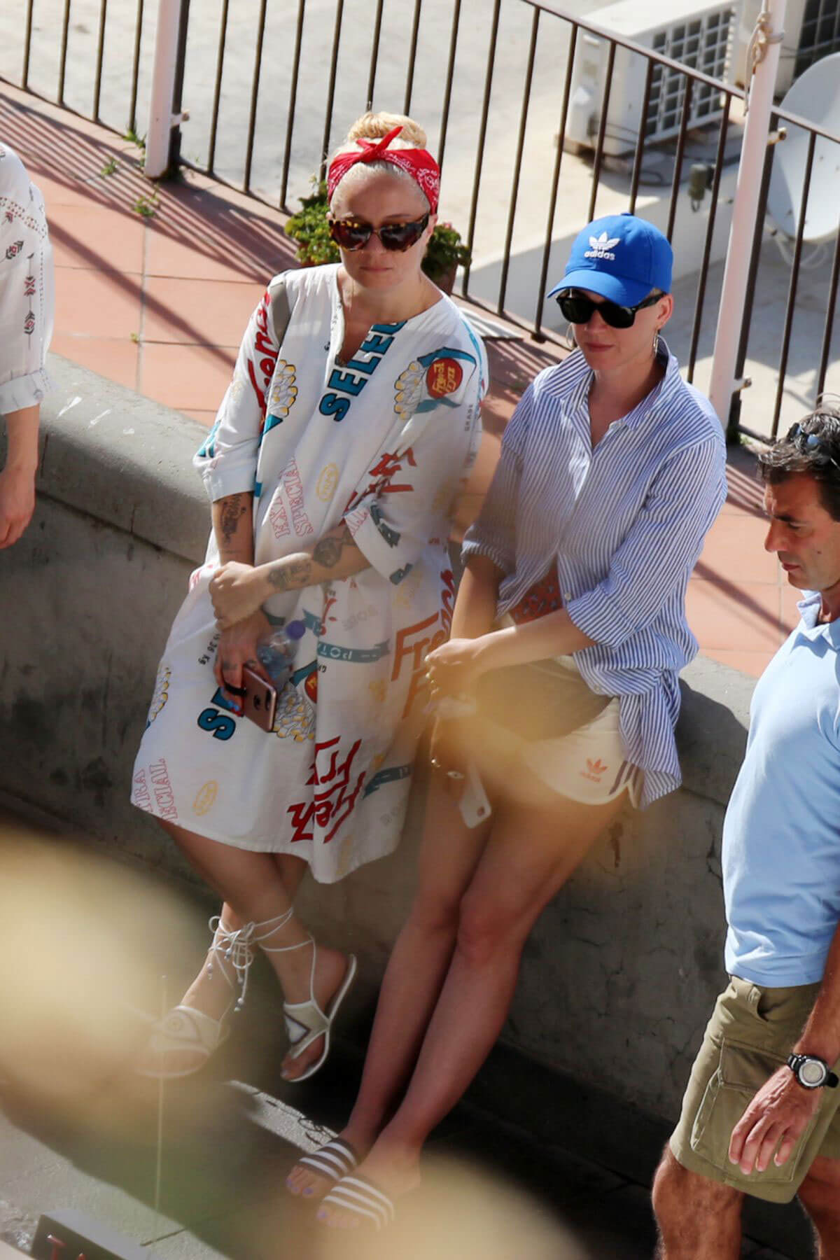 Katy Perry Stills on Vacation in Capri Images