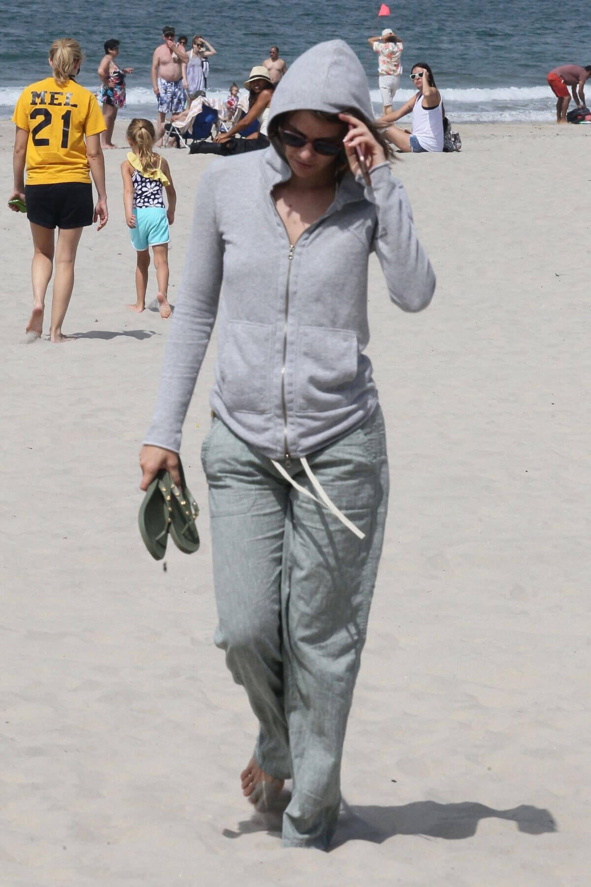 Lauren Cohan and Alanna Masterson Stills at Coronado Beach in San Diego 4
