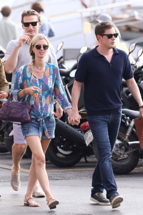 Nicky Hilton Stills Out in St Tropez Photos 5