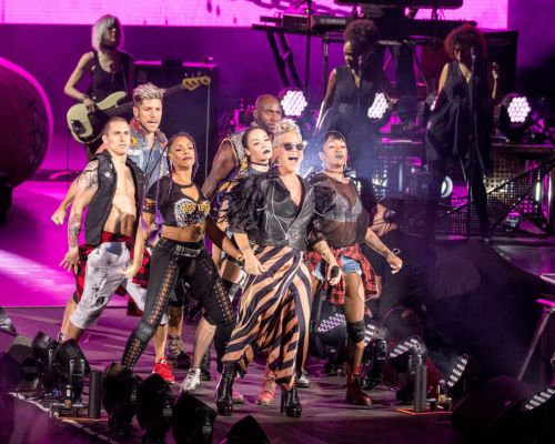 Pink Performs Stills at Summerfest Music Festival 2017 in Milwaukee 5