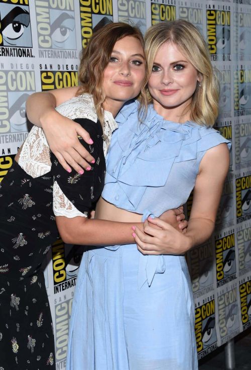 Rose McIver Stills at Izombie Panel at Comic-con in San Diego 5