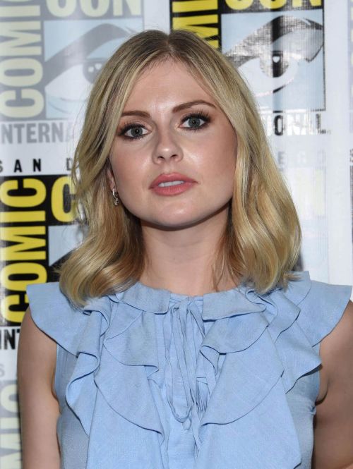 Rose McIver Stills at Izombie Panel at Comic-con in San Diego 8