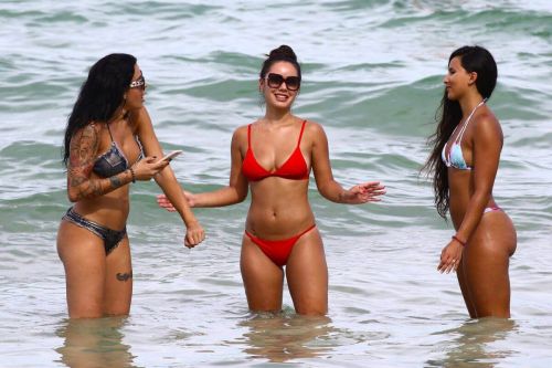 Shanna Kress in Bikini at a Beach in Miami Images 9