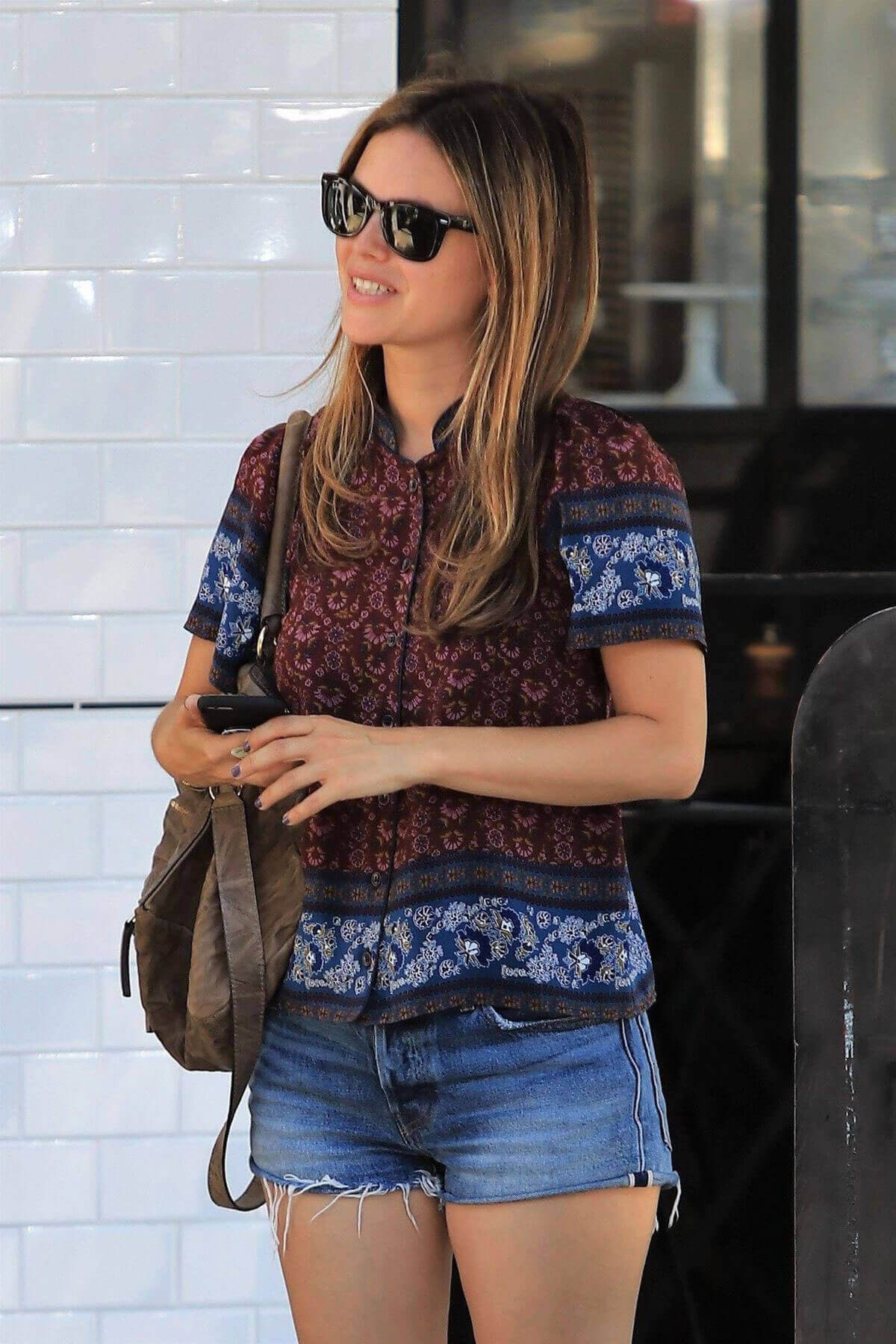 Rachel Bilson Stills Out and About in Los Angeles