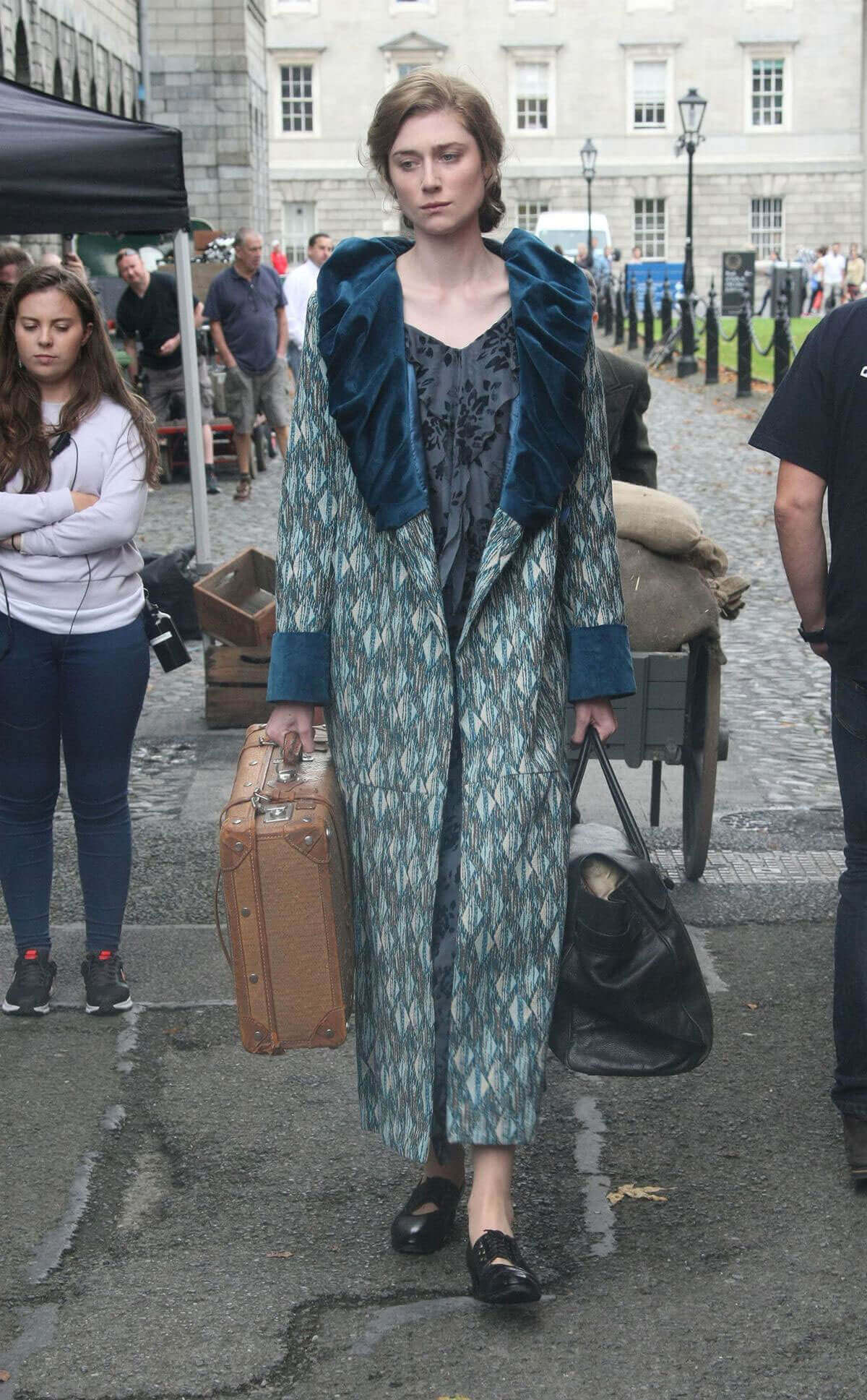 Elizabeth Debicki Stills on the Set of 