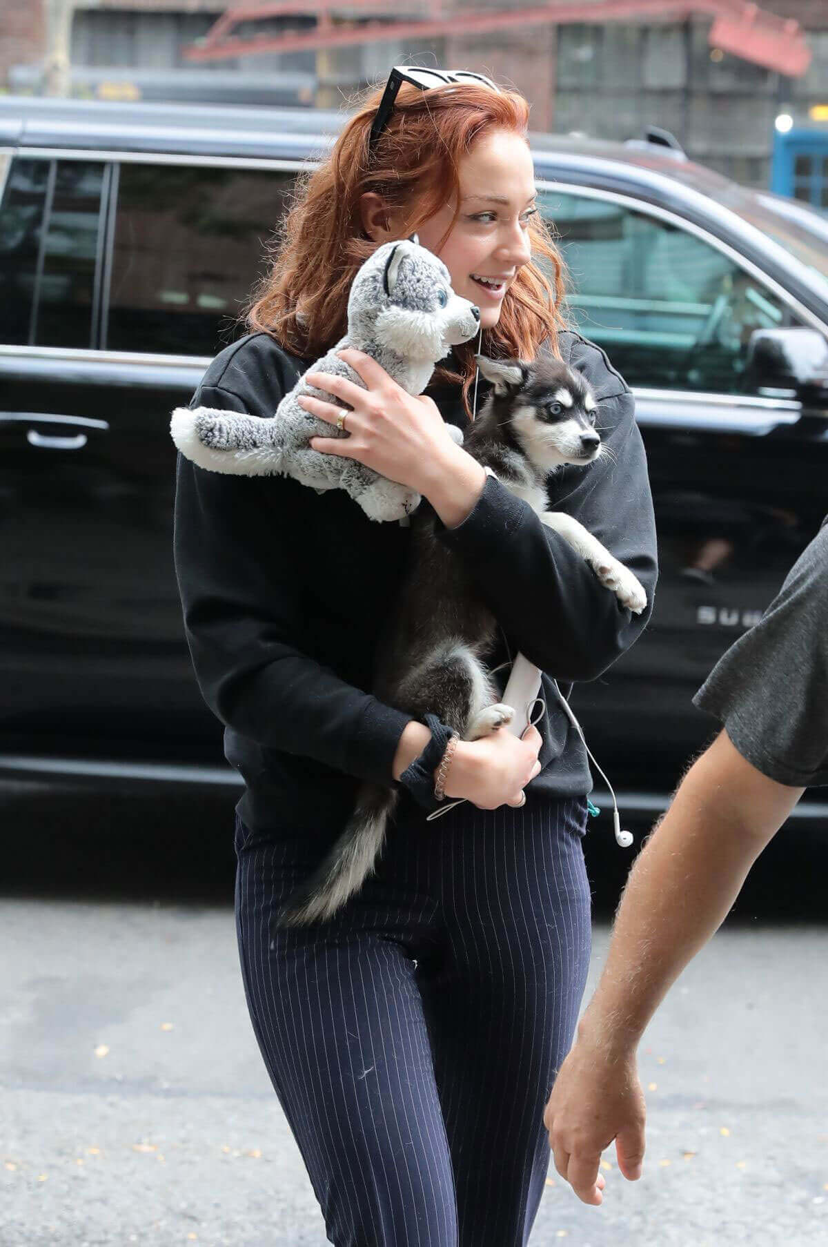 Sophie Turner Stills Out with Her Dog in New York