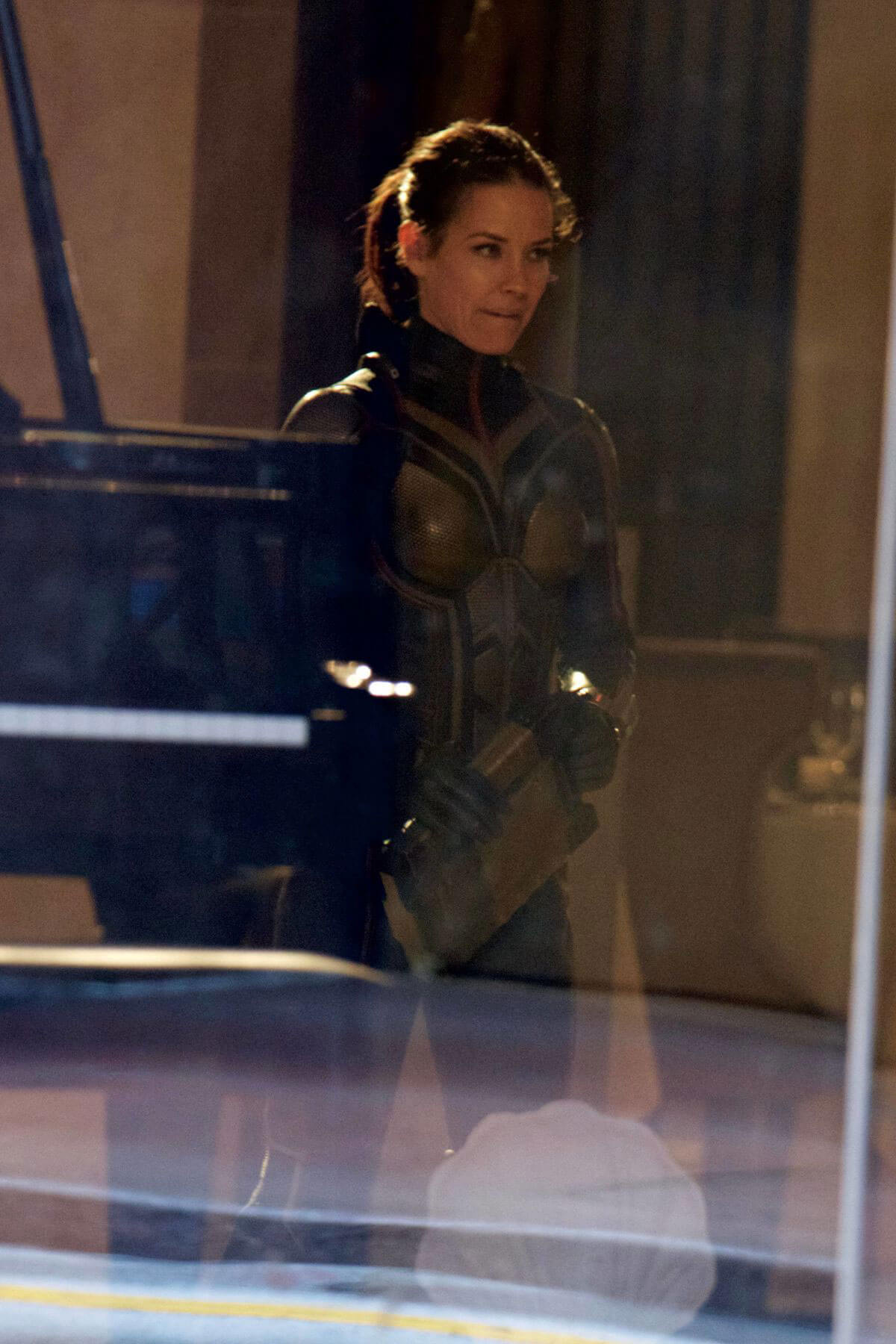Evangeline Lilly Stills on the Set of Ant-man and the Wasp in Atlanta