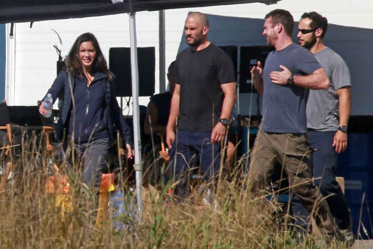 Olivia Munn Stills Breaks for Lunch on the Set in Pitt Meadows