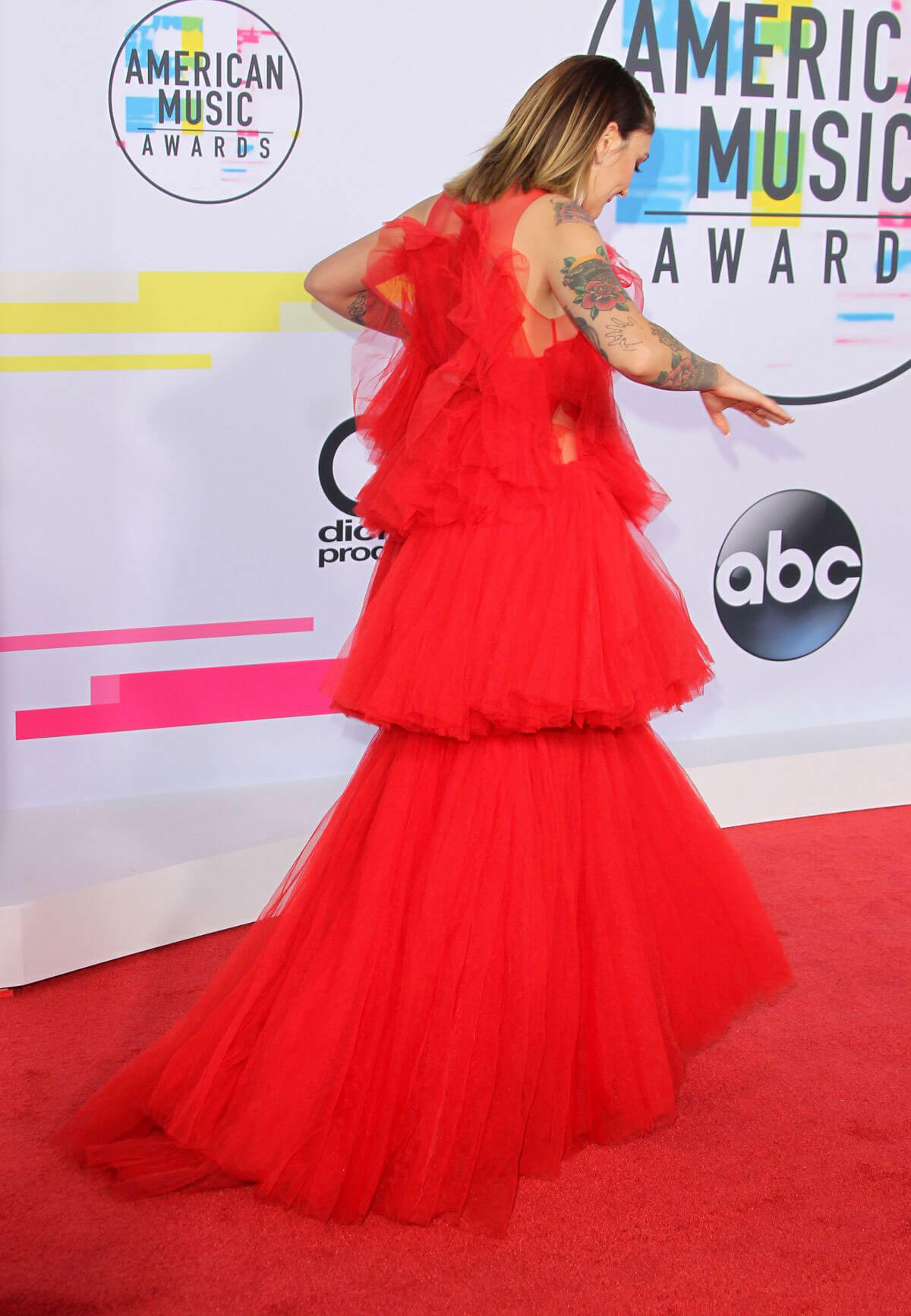 Julia Michaels Stills at American Music Awards 2017 in Los Angeles