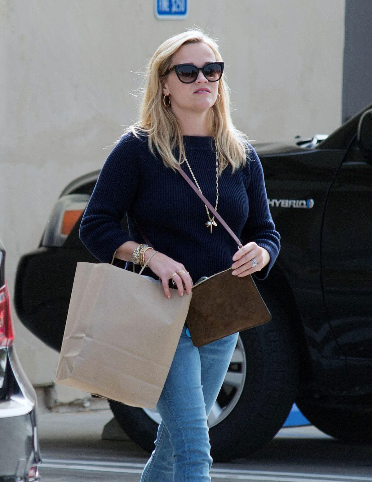 Reese Witherspoon and Ava Phillippe Stills Out in Los Angeles Images