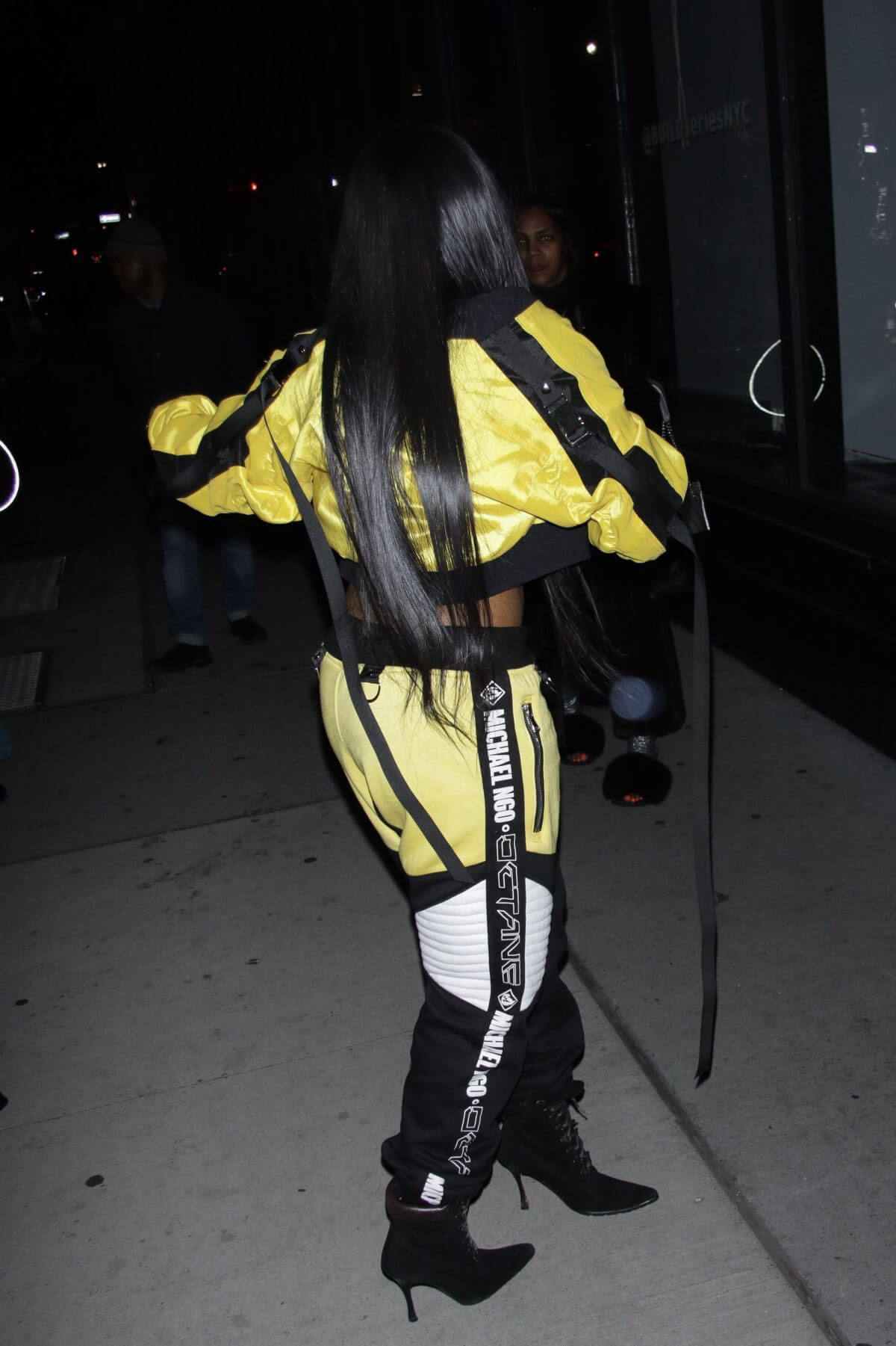 Ashanti shows off toned abs stills at AOL Build Series in New York