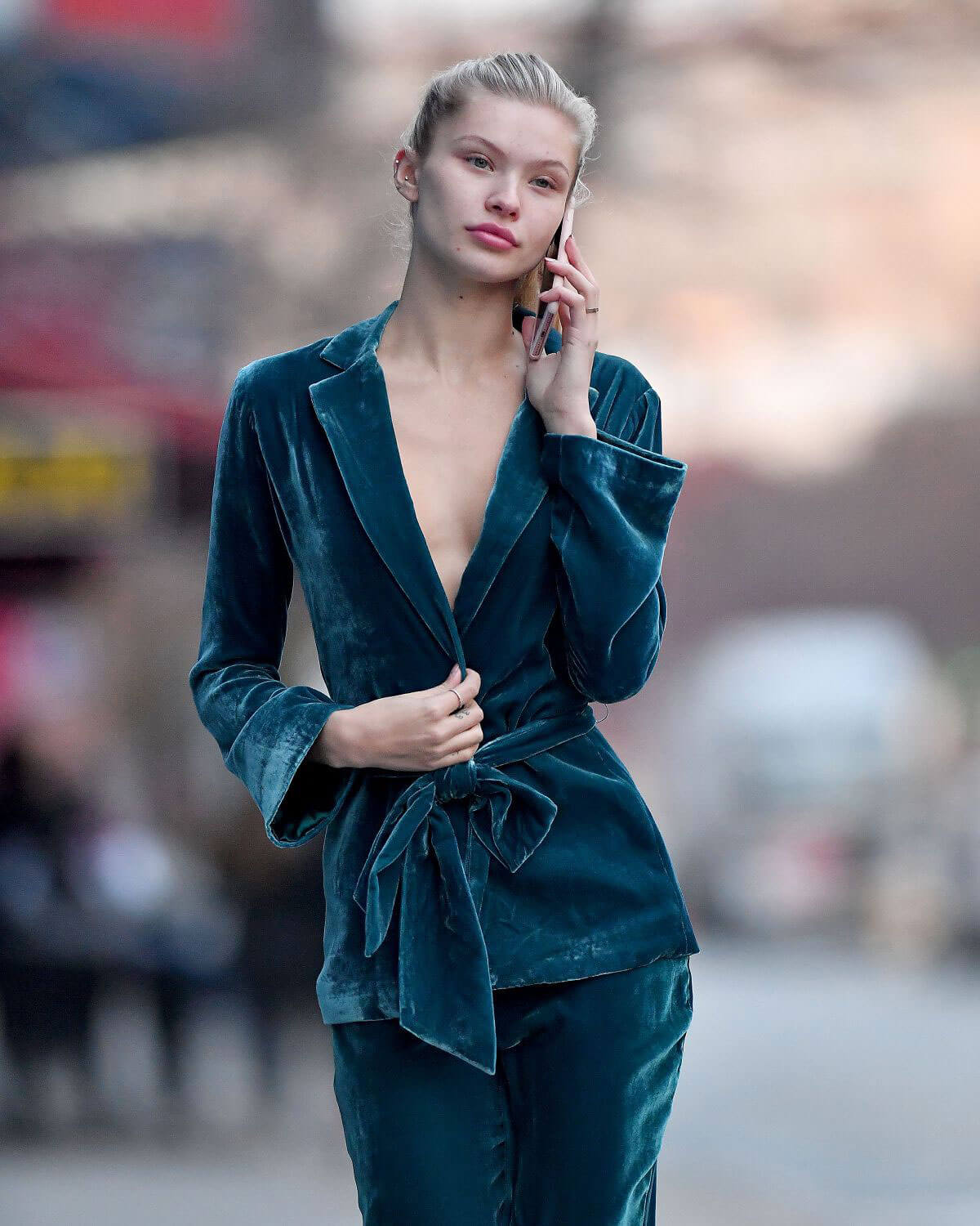 Josie Canseco Stills Out and About in New York 2017/12/04