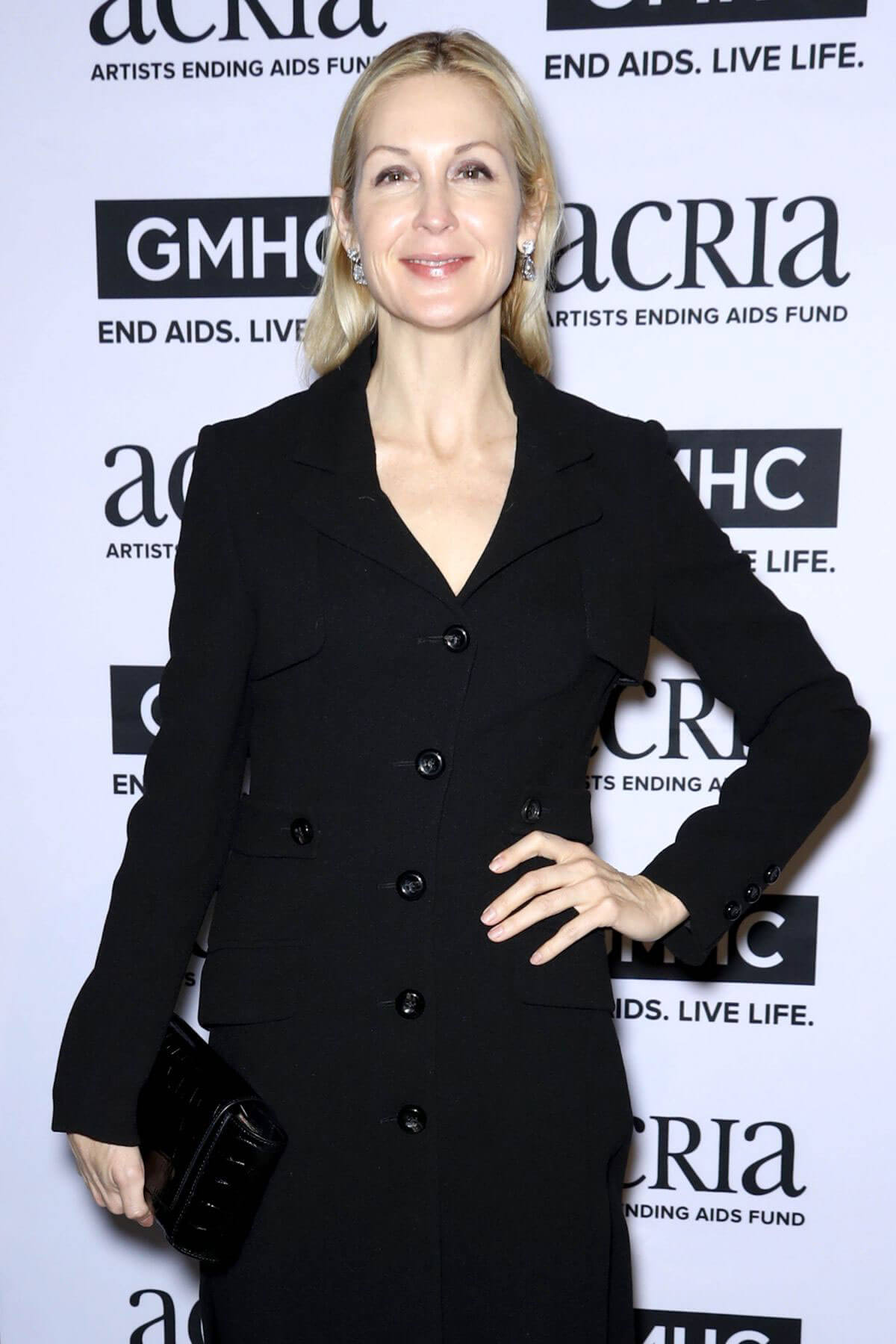 Kelly Rutherford Stills at 22nd Annual Acria Holiday Dinner in New York 2017/12/14