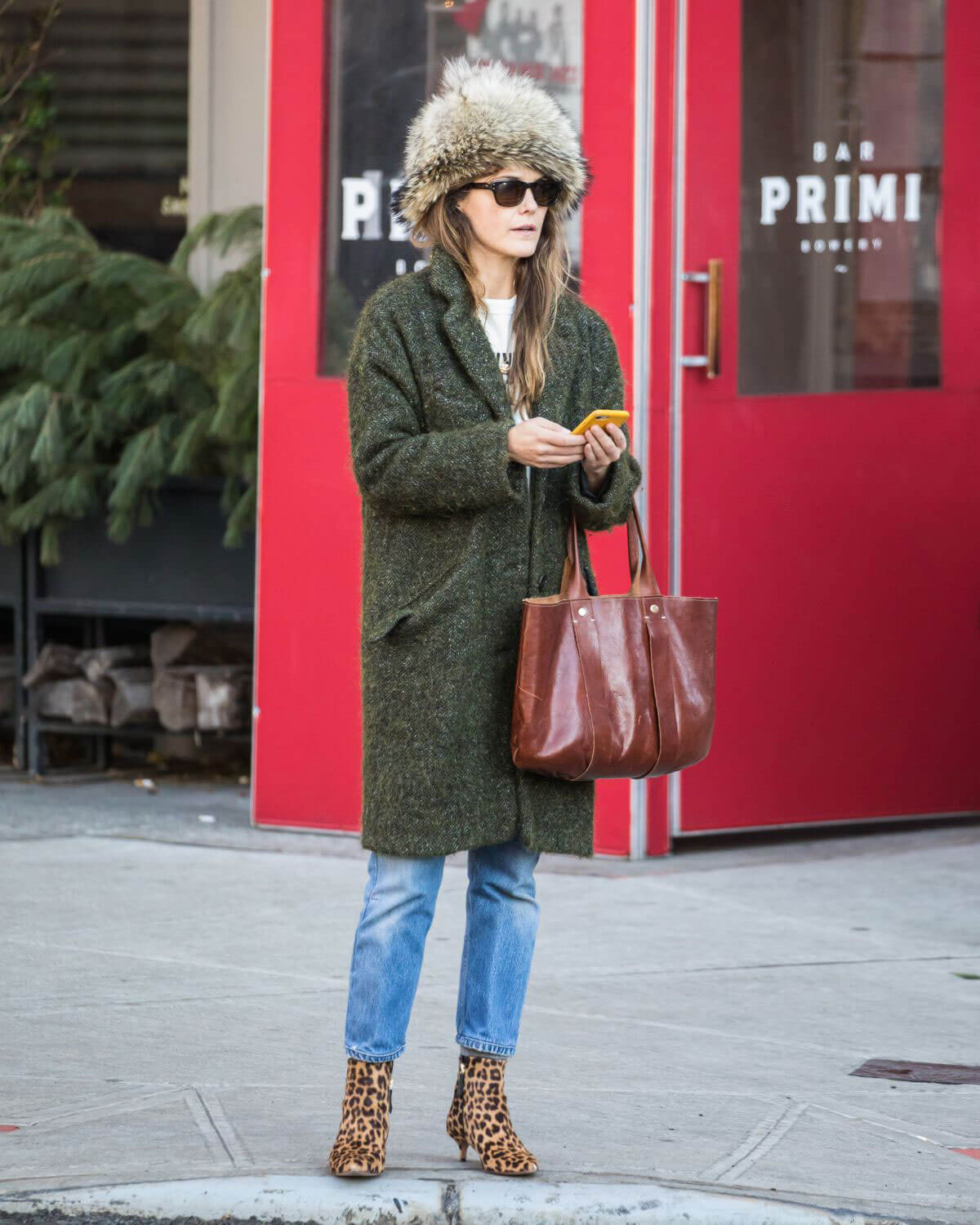 Keri Russell Stills Out and About in New York 2017/12/21