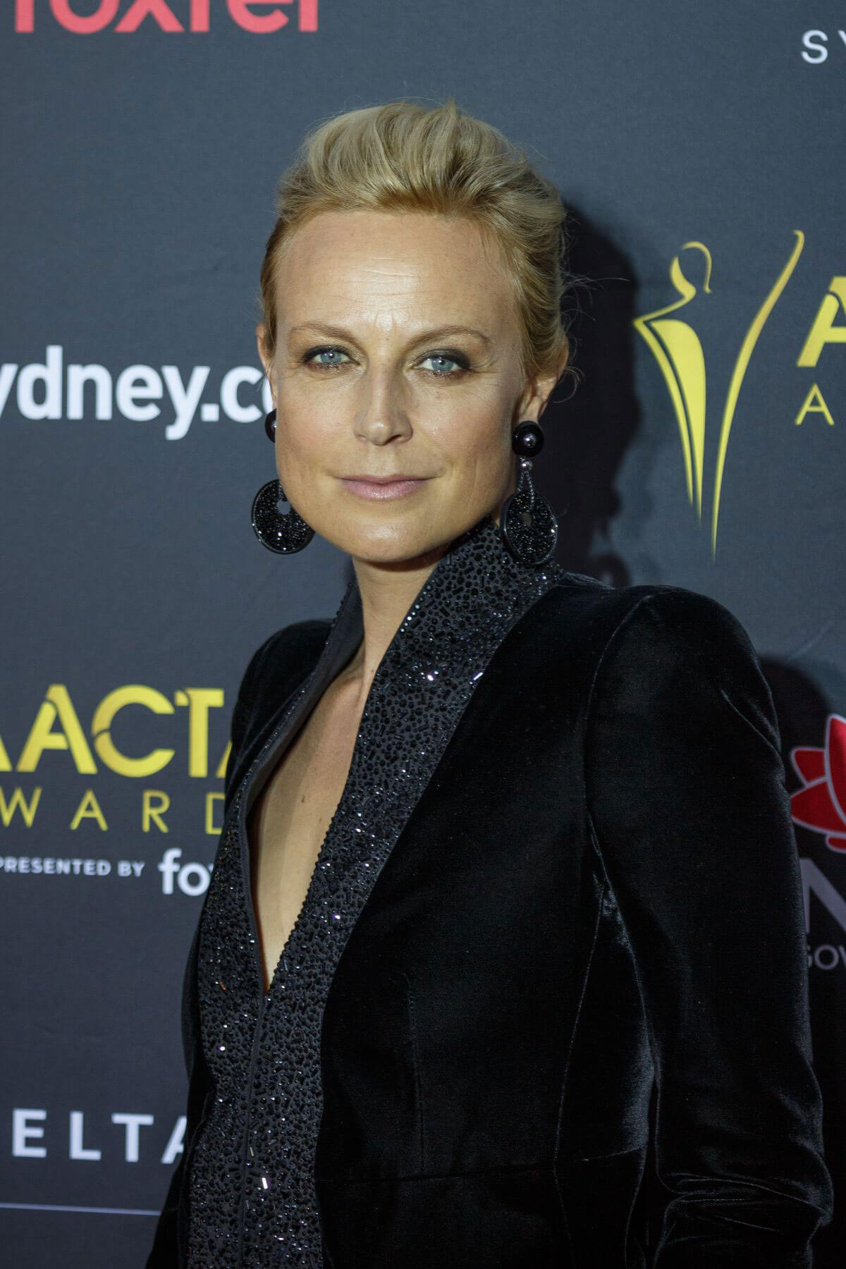 Marta Dusseldorp Stills at 2017 AACTA Awards in Sydney 2017/12/06
