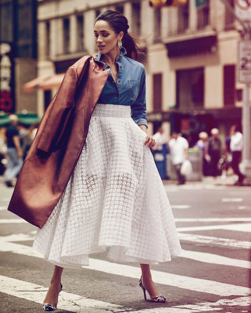 Meghan Markle Poses for Elle Magazine, France December 2017 Issue