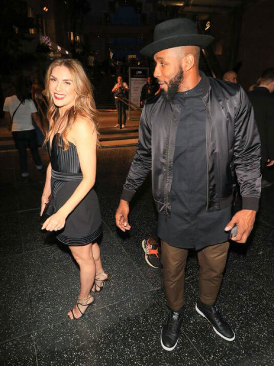 Allison Holker Stills Leaves Black Panther Premiere in Hollywood 2018/01/29