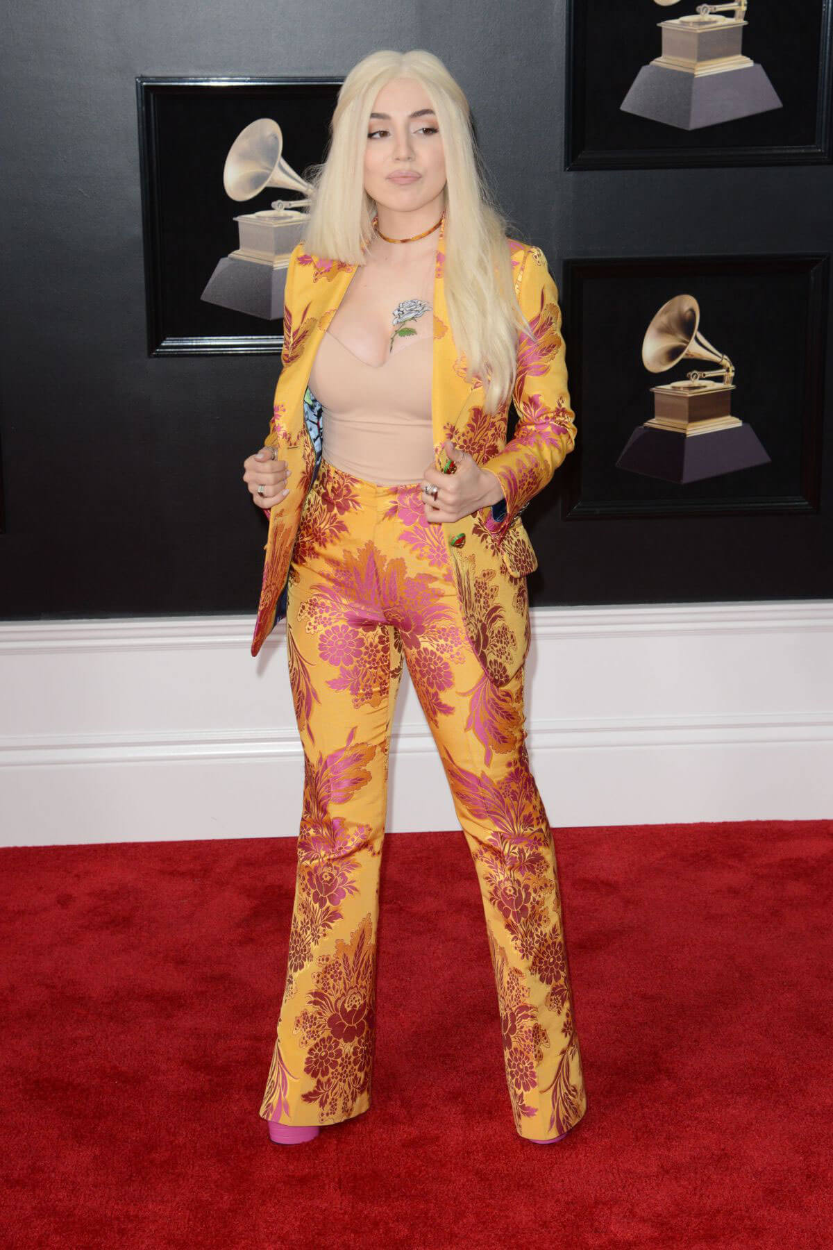 Ava Max Stills at Grammy 2018 Awards in New York 2018/01/28