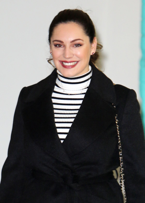 Kelly Brook Stills Arrives at ITV Studios in London 2017/11/14 9