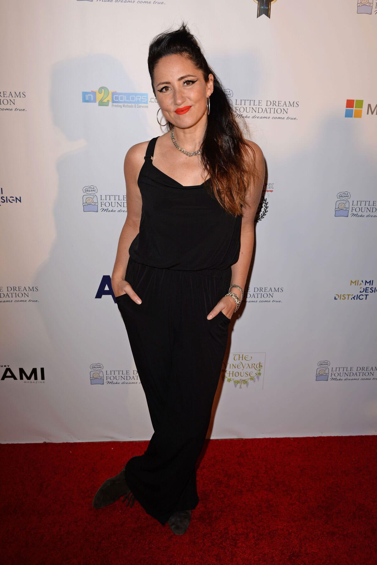 KT Tunstall Stills at Little Dreams Foundation Gala in Miami 2017/12/09