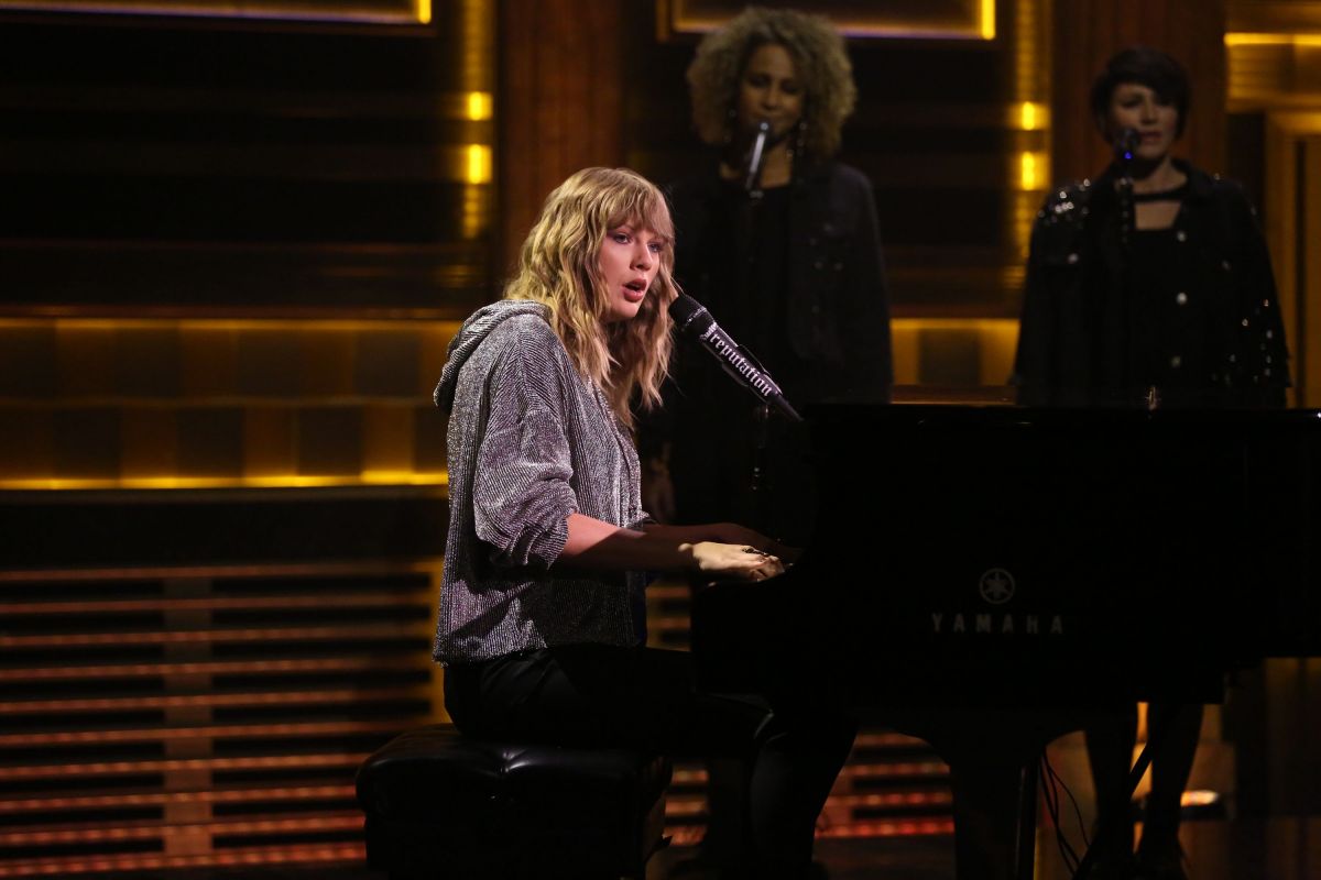 Taylor Swift on 'Tonight Show Starring Jimmy Fallon 2017/11/13