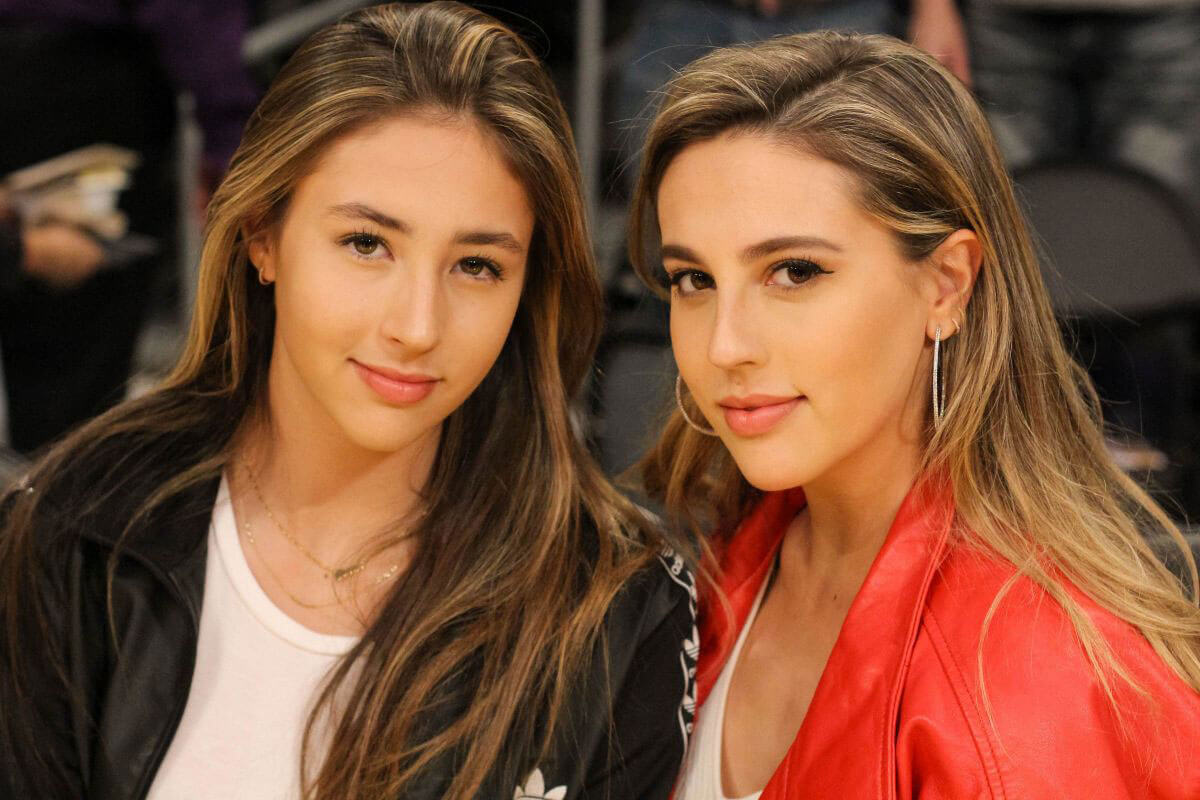 Scarlet and Sophia Rose Stallone Stills at Oklahoma City Thunder Game in Los Angeles 2018/02/08