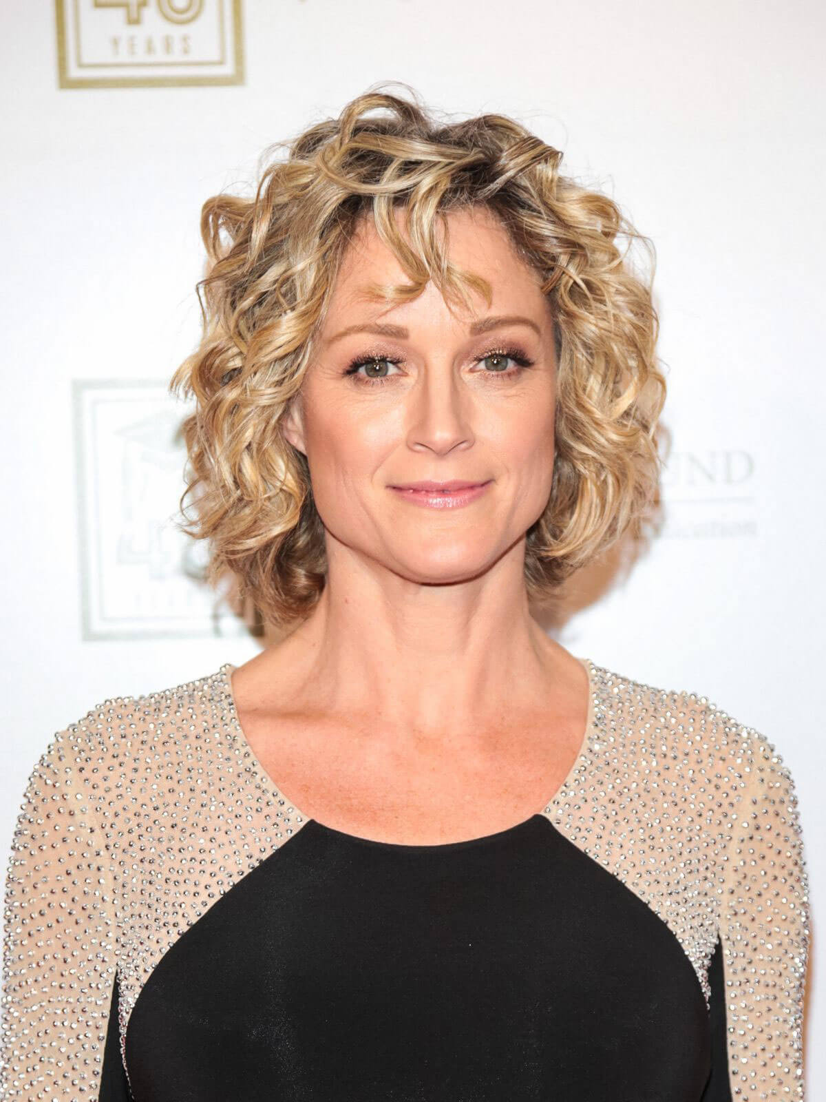 Teri Polo Stills at A Legacy of Changing Lives Presented by Fulfillment Fund in Hollywood 2018/03/13