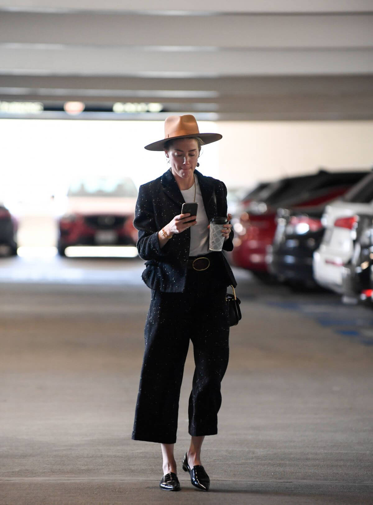 Amber Heard Stills Out and About in Century City 2018/04/16