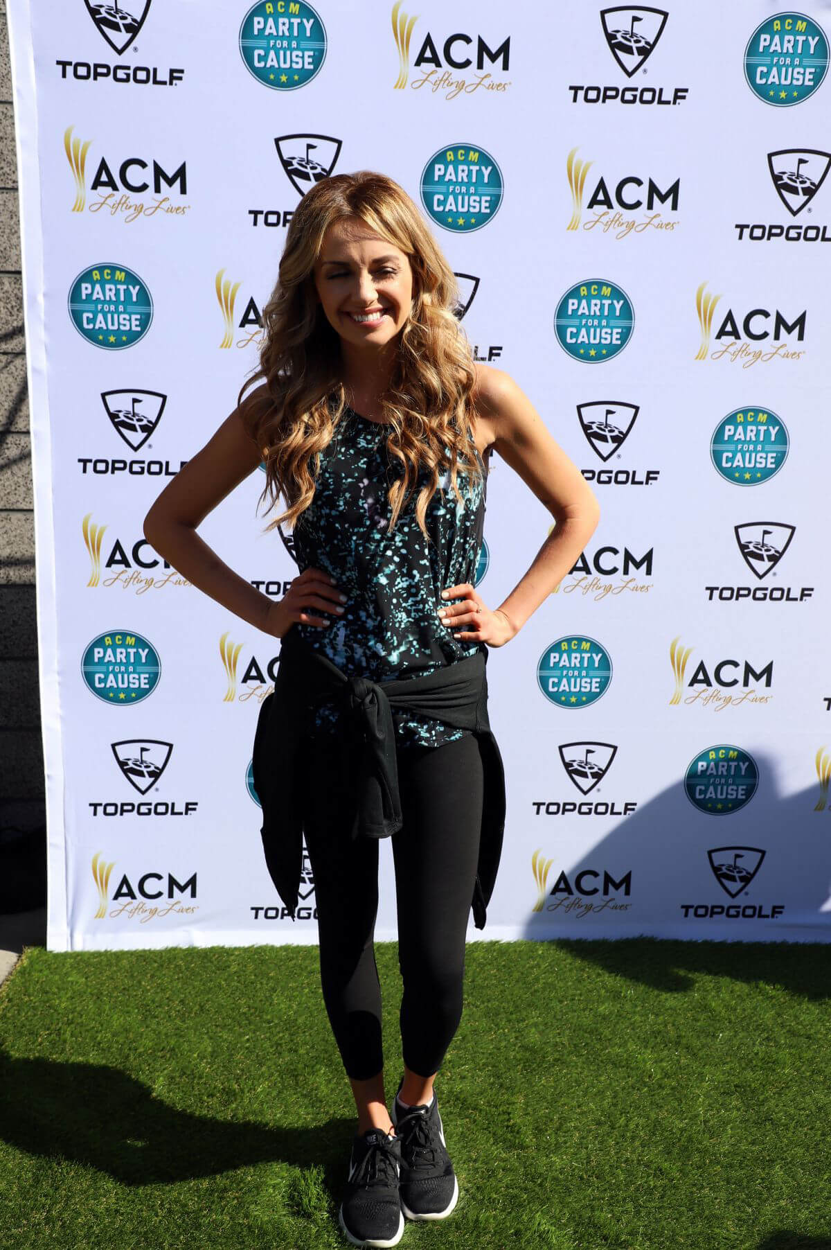 Carly Pearce Stills at Academy of Country Music Presents Lifting Lives Topgolf Tee-off in Las Vegas 2018/04/14 Carly Pearce Stills at Academy of Country Music Presents Lifting Lives Topgolf Tee-off in Las Vegas 2018/04/14