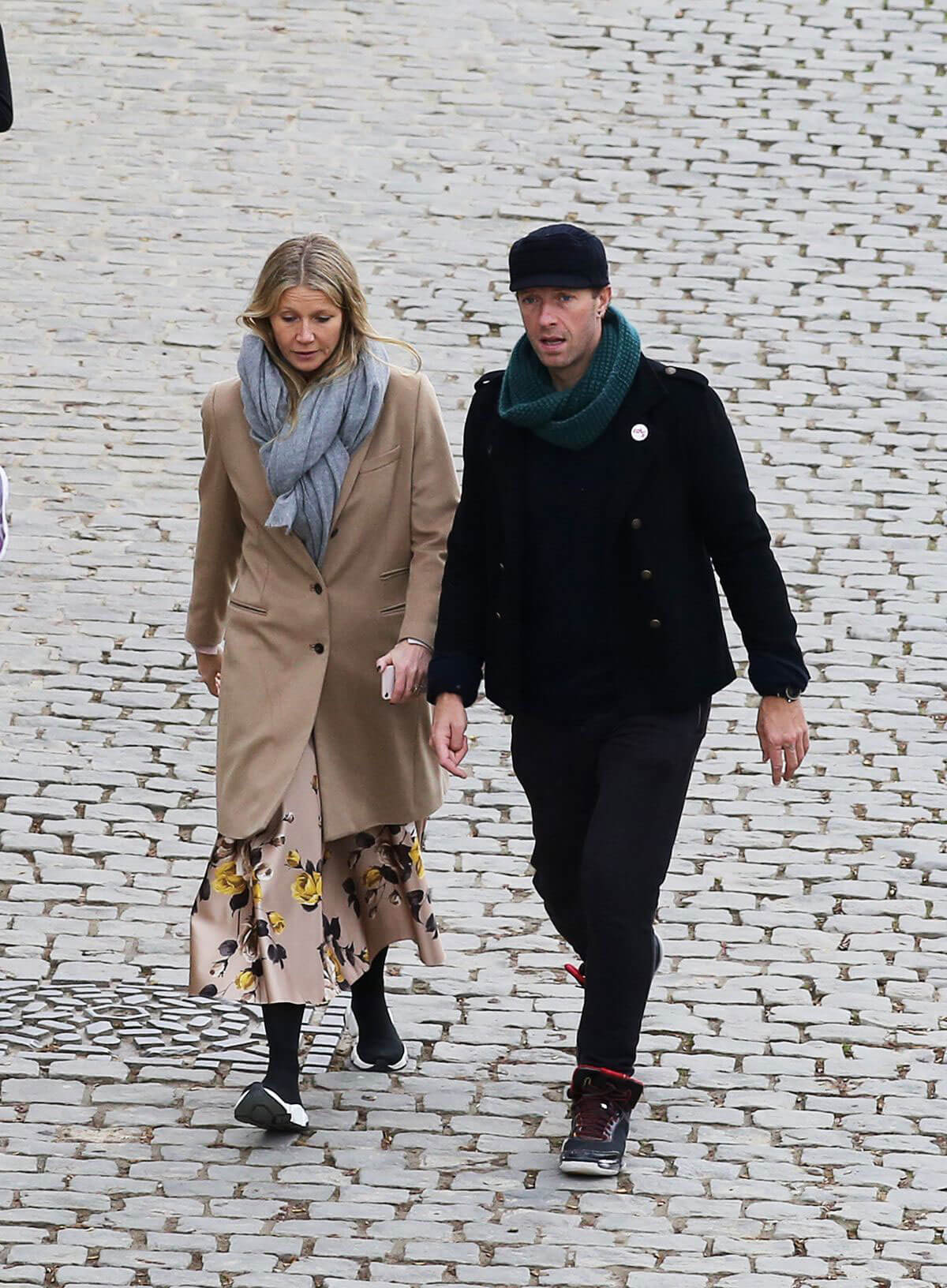 Gwyneth Paltrow and Chris Martin Stills Out in Paris 2018/04/01