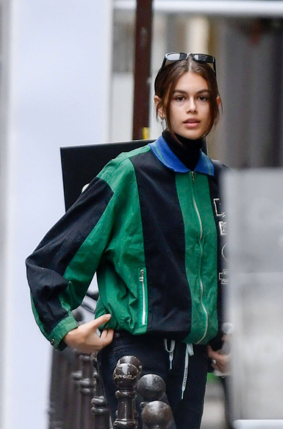 Kaia Gerber Stills Arrives at Chanel Office in Paris 2018/04/03