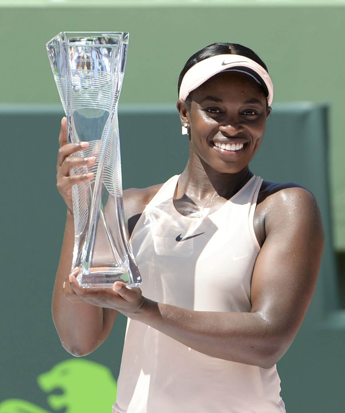 Sloane Stephens Stills Wins 2018 Miami Open in Key Biscayne 2018/03/31