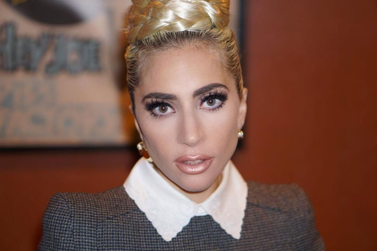 American Singer Lady Gaga Post at Instagram Pictures 2018/05/28