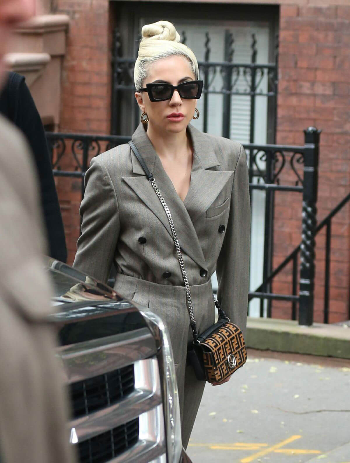 Lady Gaga Leaves Her Hotel in New York 2018/05/28