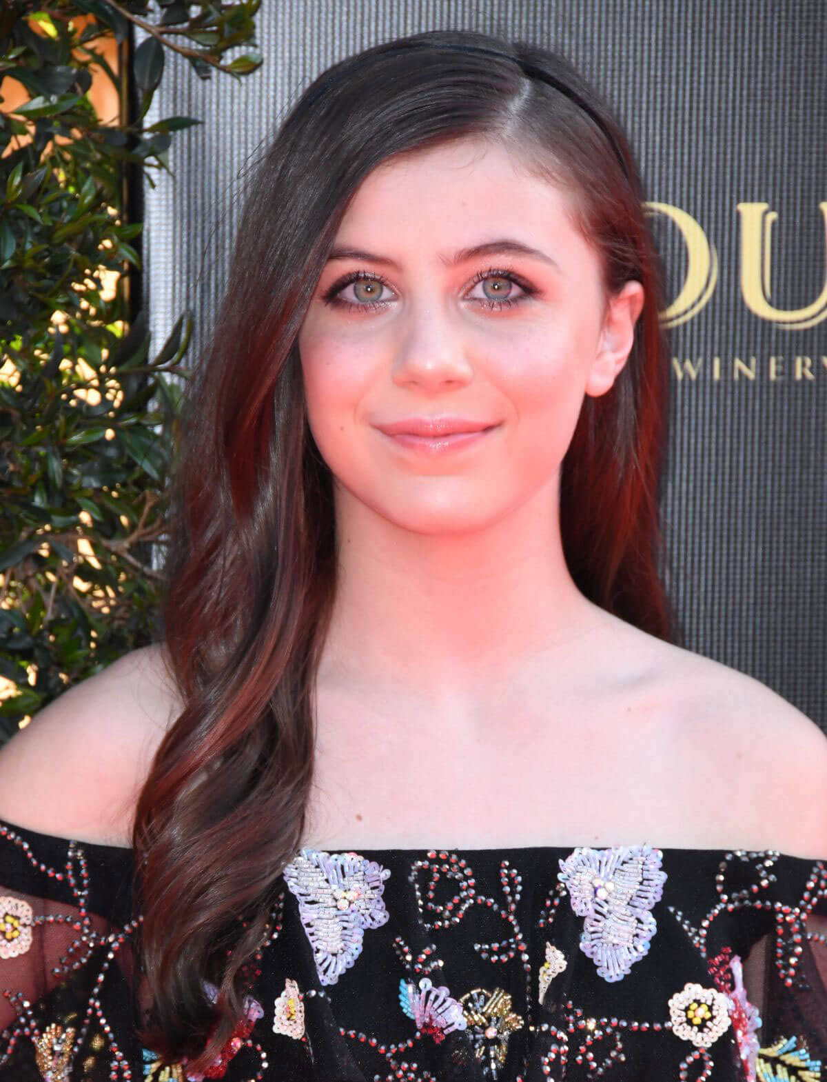 Mia Sinclair Jenness Stills at Daytime Creative Arts Emmy Awards in Los Angeles 2018/04/27
