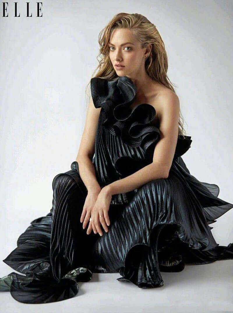 Amanda Seyfried for Elle Magazine, July 2018 Issue