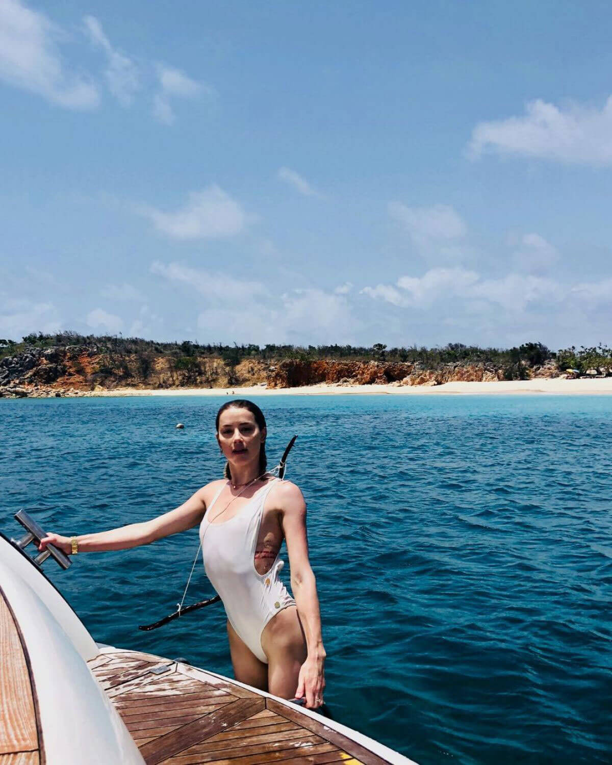 Amber Heard in Swimsuit 2018/06/04 Instagram Photos