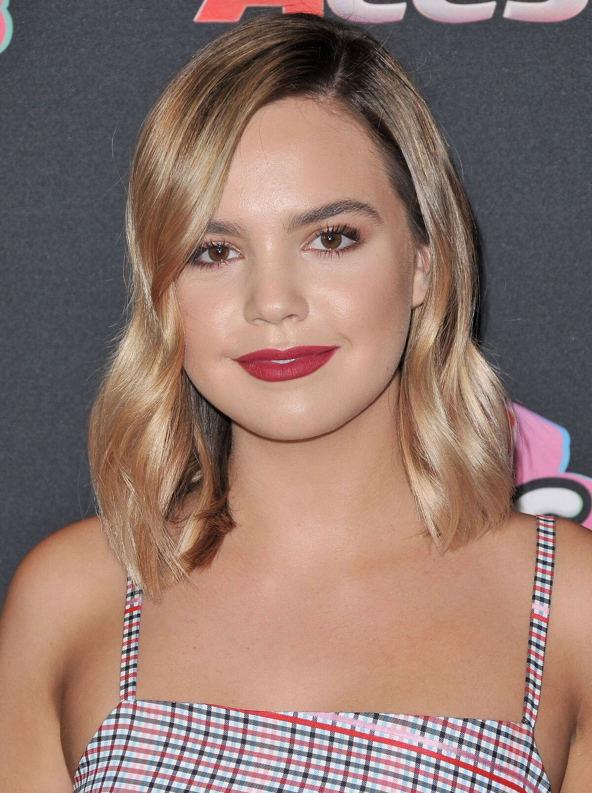 Bailee Madison at Radio Disney Music Awards 2018 in Los Angeles 2018/06/22