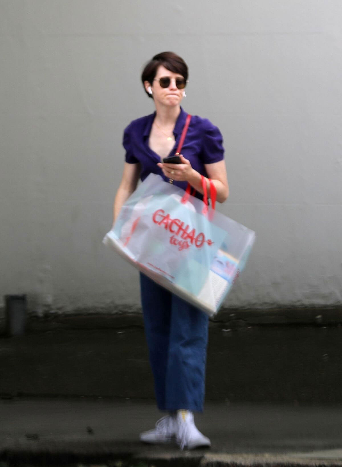 Claire Foy Out Shopping in London 2018/06/01