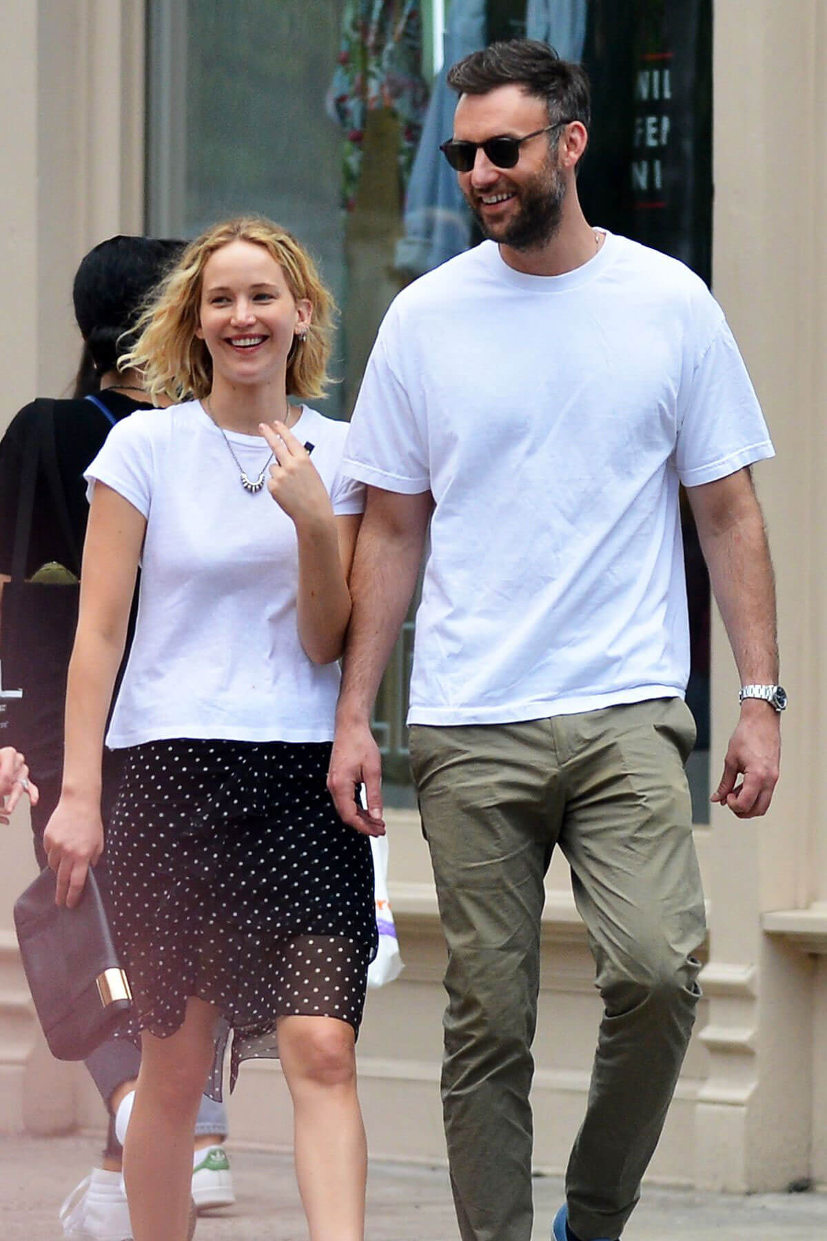 Jennifer Lawrence Stills and Cooke Maroney Out in New York 2018/06/21