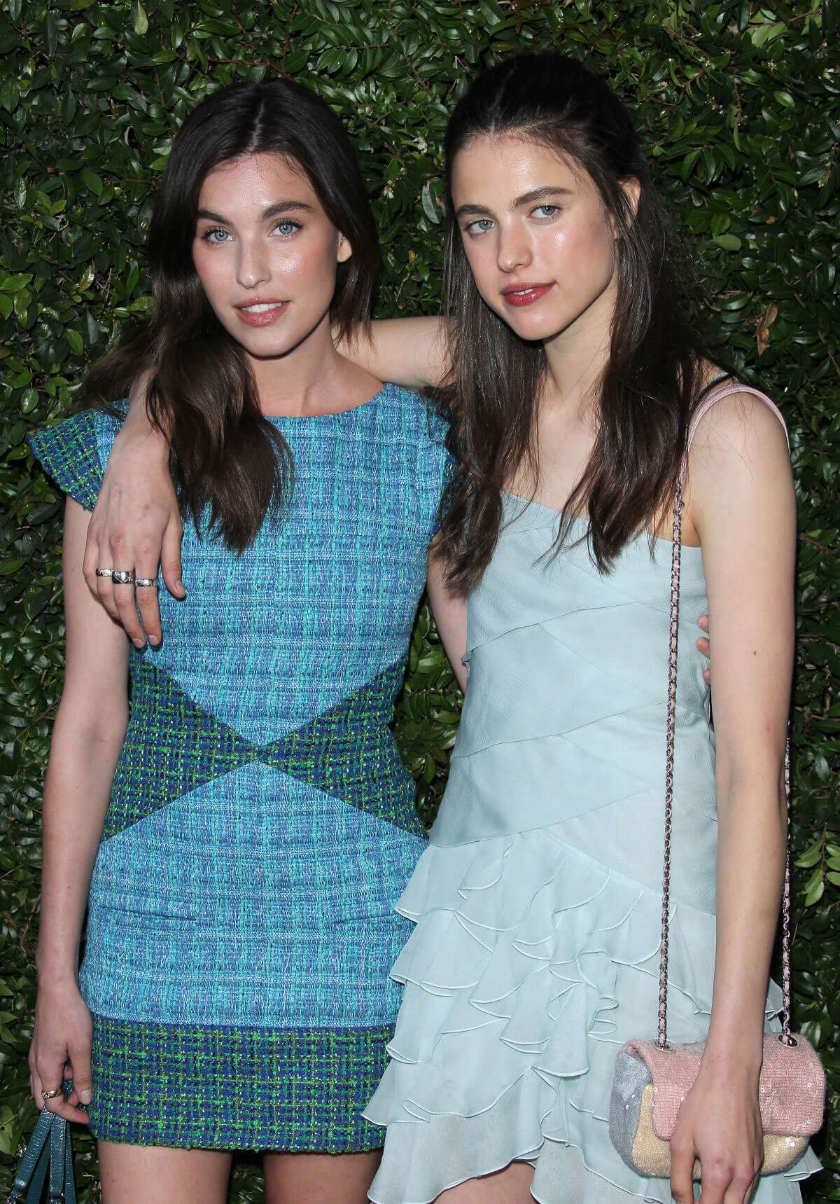 Margaret and Rainey Qualley at Chanel Dinner Celebrating Our Majestic Oceans in Malibu 2018/06/02