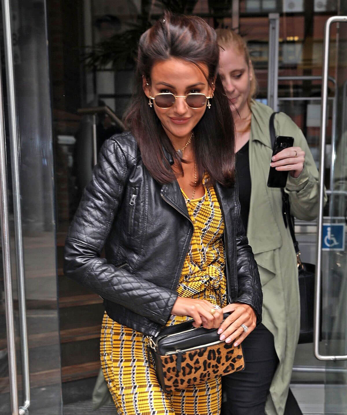 Michelle Keegan Heading to Euston Station in London 2018/06/05