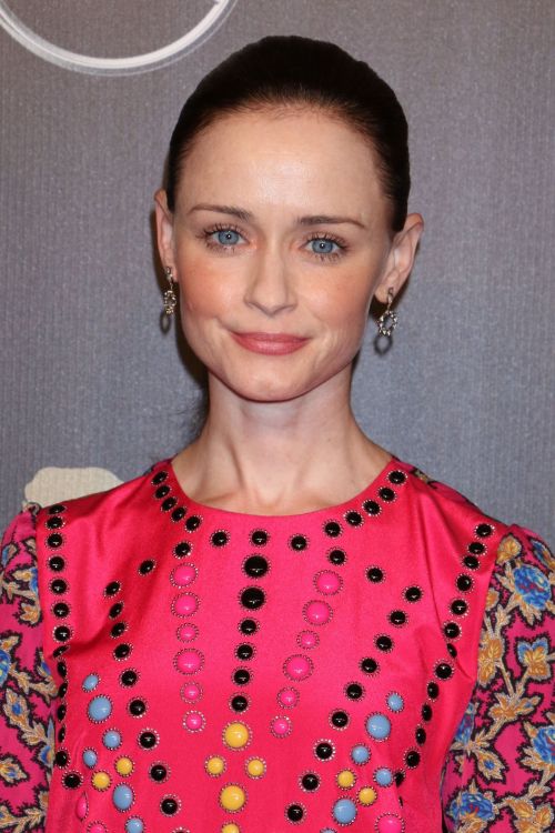 Alexis Bledel at 2018 Peabody Awards in New York 2018/05/19 2