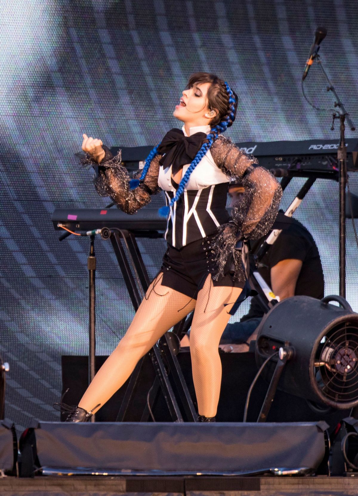 Camila Cabello Performs at Metlife Stadium in East Rutherford 2018/07/20